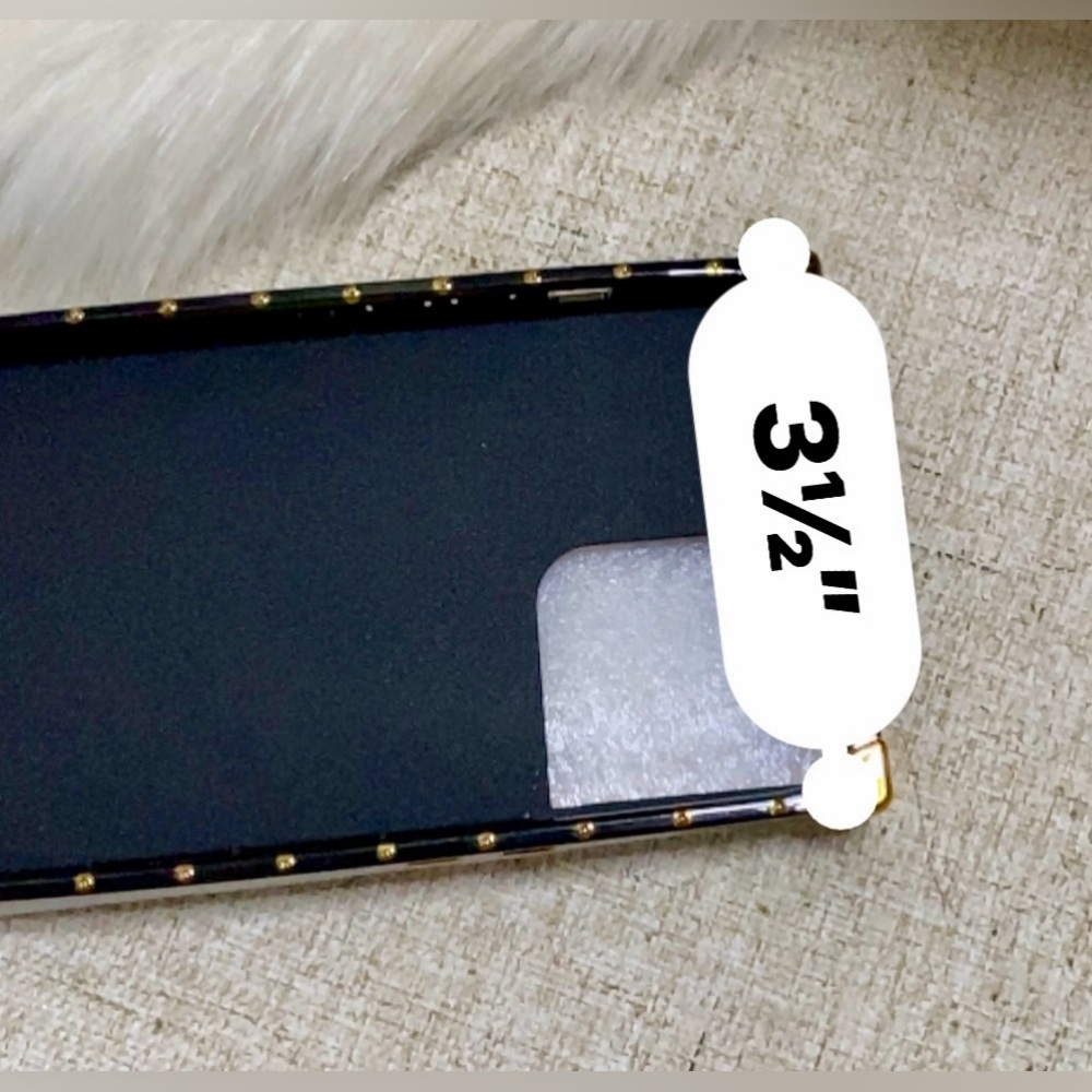 Source Unknown Black and Gold Trunk-Style Phone Case - Picture 9 of 14